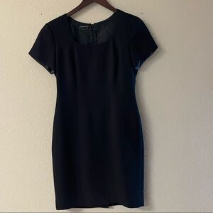 Liz Claiborne - short sleeve black hourglass dress